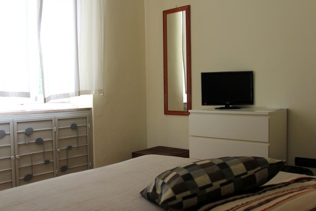 Bed and Breakfast Gabriele 83 Turín Exterior foto